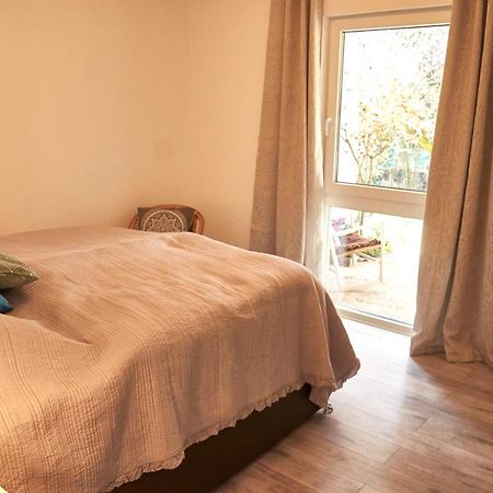 Schoenes Appartement In Meerbusch Am Buschend Kültér fotó