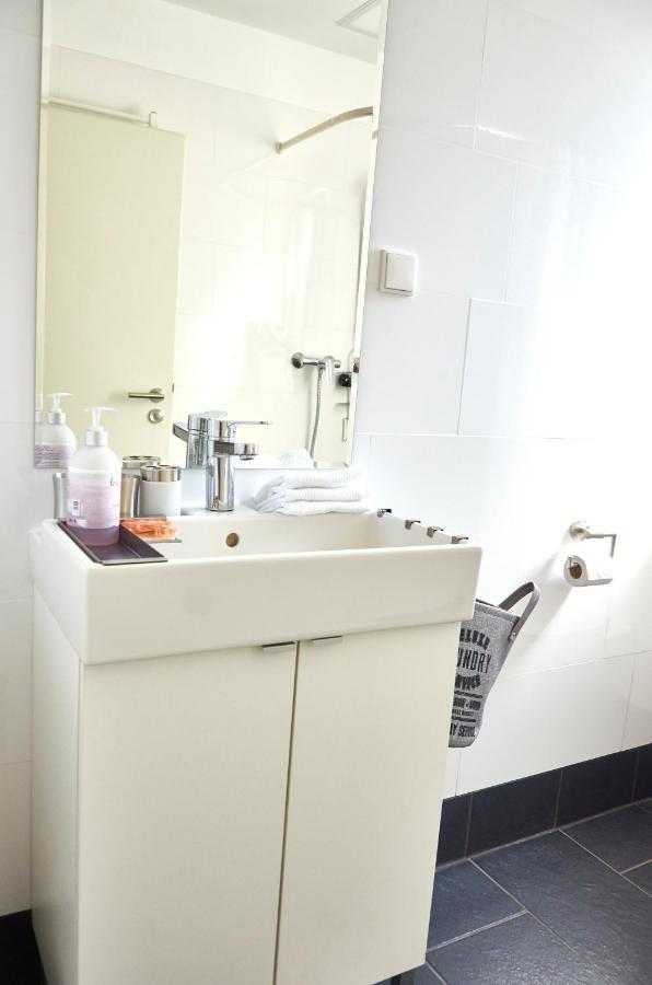 Schoenes Appartement In Meerbusch Am Buschend Kültér fotó