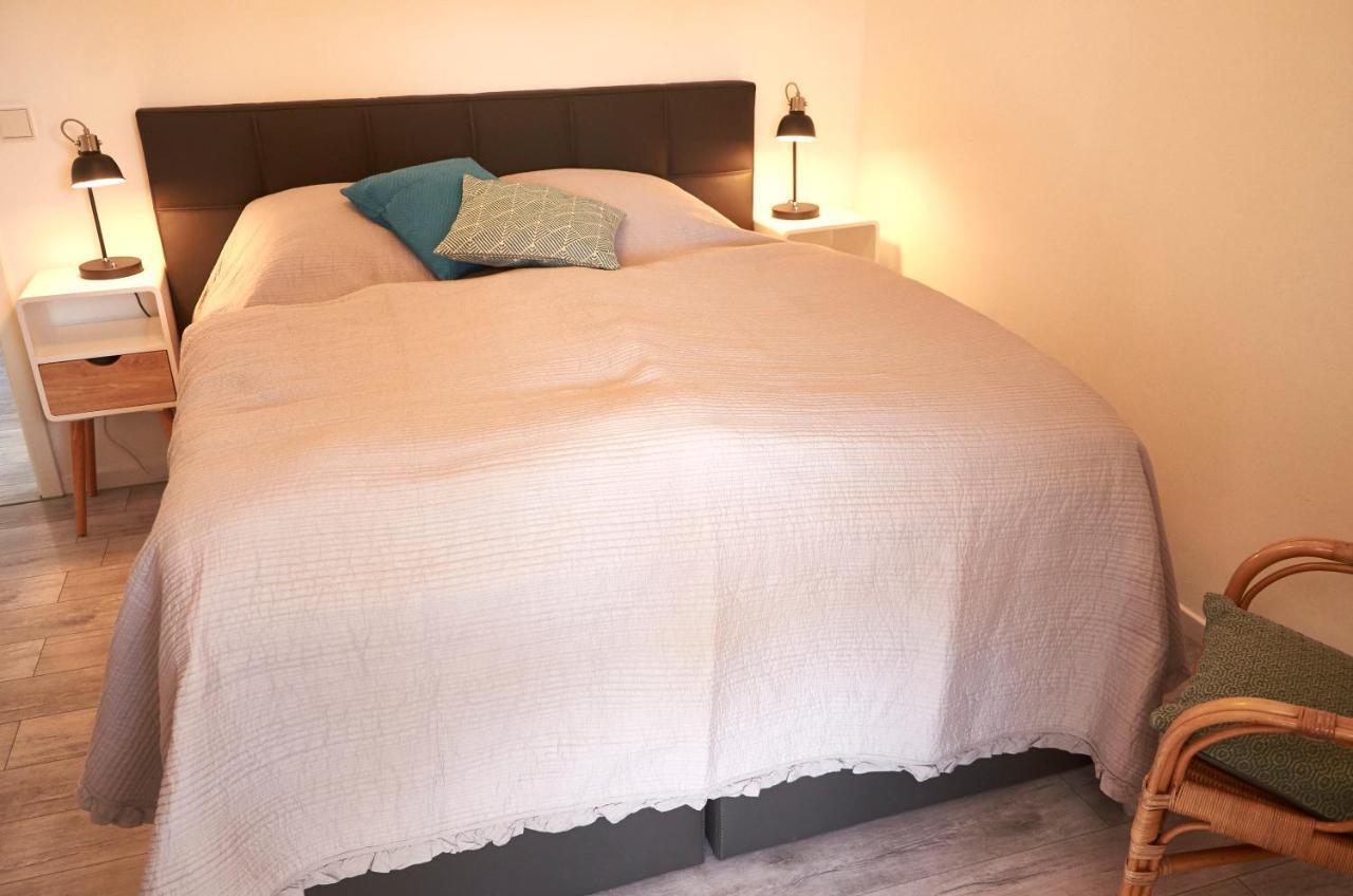 Schoenes Appartement In Meerbusch Am Buschend Kültér fotó